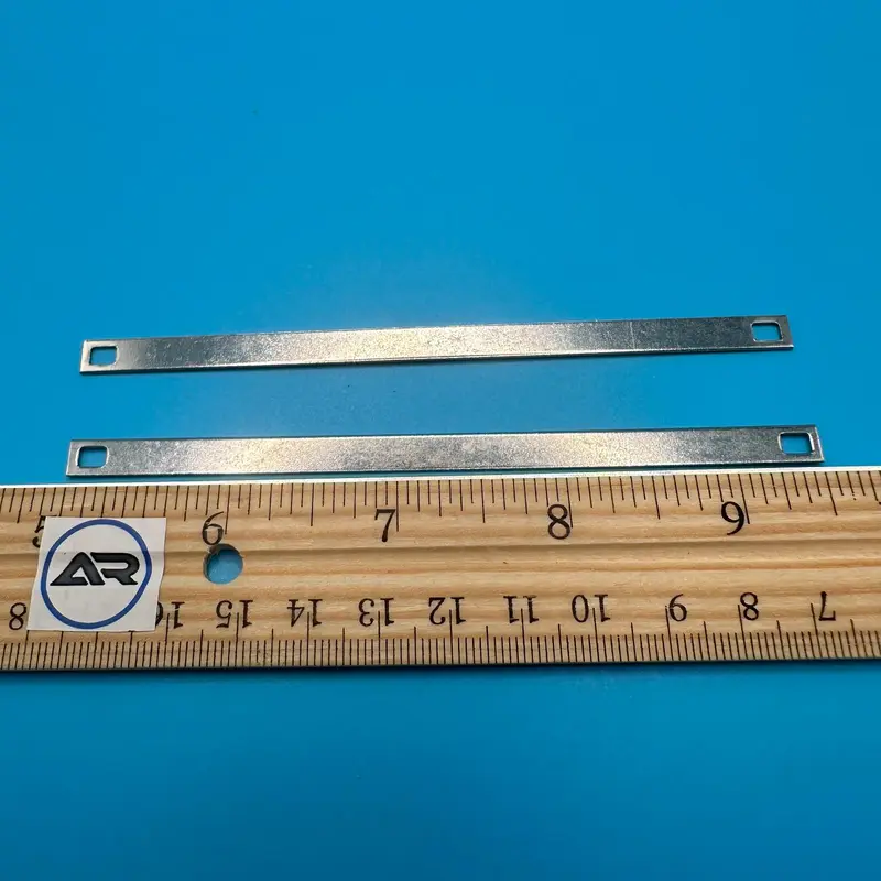 Rollease Spears - Up To 9' - Per Pair