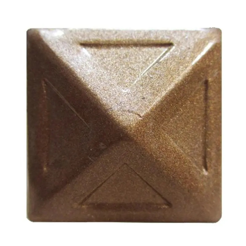 Clay #78 Etched Pyramid 80/BX Head Size: 3/4" Nail Length:5/8"
